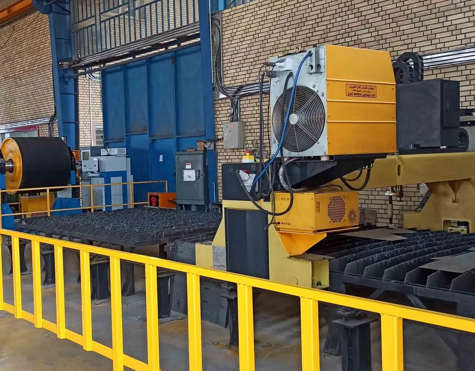 دستگاه برش CNC و پلاسما آسیاکار